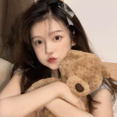 跳舞的红色公交